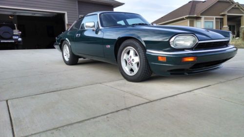 1995 jaguar xjs coupe! british racing green. clean!