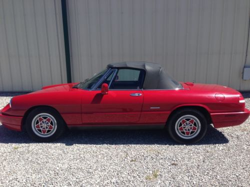 1991 alfa romeo spider base convertible 2-door 2.0l very clean car