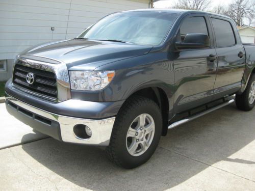 Toyota tundra 2008