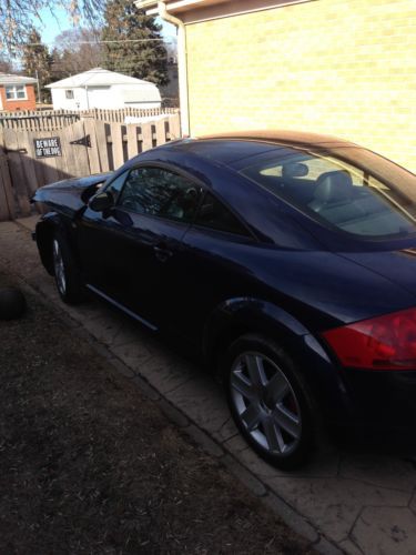 Audi tt quattro  6 speed 1,8 turbo . damaged