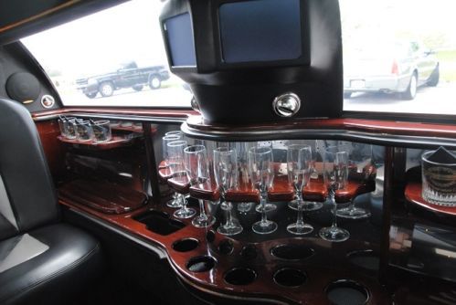 LIMO LIMOUSINE LINCOLN TOWN CAR FORD LOW PRICE 2004 BLACK STRETCH LUXURY RARE, US $15,000.00, image 15