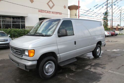 2006 ford e-350 super duty base extended cargo van 2-door 6.0l