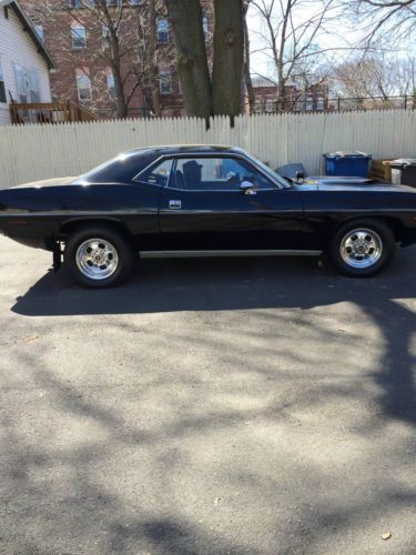 1970 plymouth barracuda, 440 6 pack, rebuilt engine, milled out, black on black