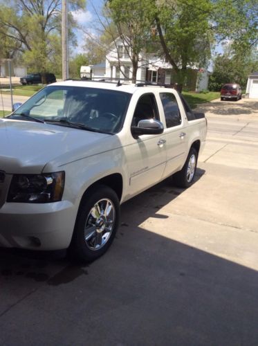 2009 chevy avalanche ltz 4x4