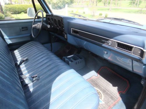 1985 Chevrolet C10 Pickup, image 4