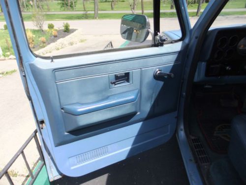 1985 Chevrolet C10 Pickup, image 7