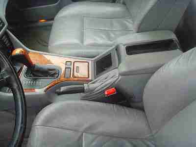 NO RESERVE LEATHER 6 CYL PW PL CD PLAYER SR SPORT TIRES MUST SEE TO APPRECIATE, image 6