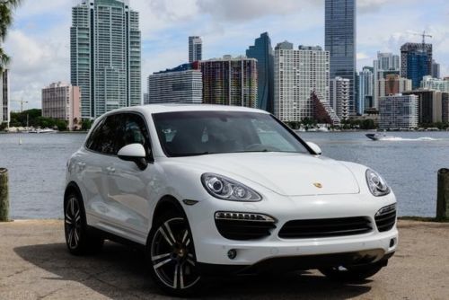 2013 porsche cayenne s