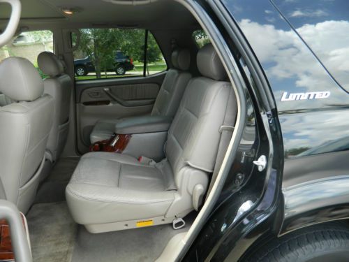 2006 Toyota Sequoia Limited Sport Utility 4-Door 4.7L, image 13