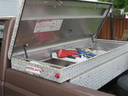 1992 Ford F-150 Custom Standard Cab Pickup 2-Door 4.9L Auto Trans. 133" WB, image 13