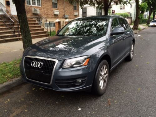 2010 audi q5 premium plus sport utility 4-door 3.2l with navigation, backup cam