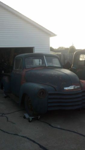 1949 chevrolet truck 3100 *with parts truck*