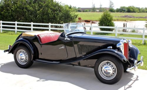 1952 mgtd fully restored body off black with red interior