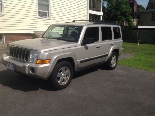 2007 jeep commander base sport utility 4-door 3.7l