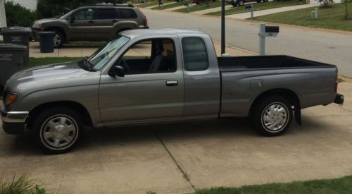 1996 toyota tacoma dlx extended cab pickup 2-door 2.4l