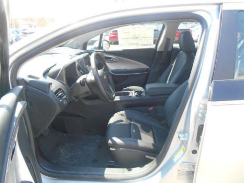 2014 chevrolet volt base