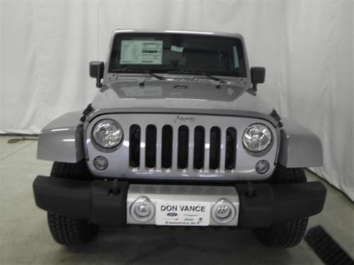 2014 jeep wrangler sahara