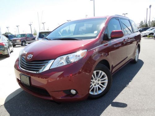 2011 toyota sienna xle