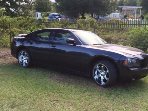 Dodge hemi rt 5.7l v8 ex police 114k miles  very nice car  cold ac
