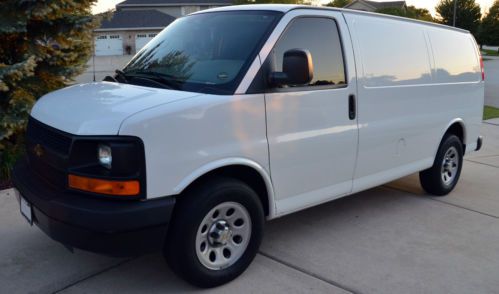 2012 chevrolet express 1500 base standard cargo van 4-door 4.3l