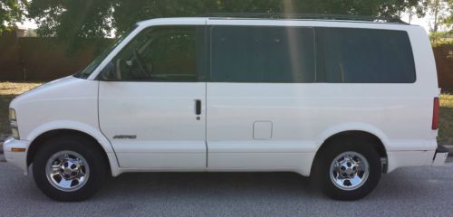 2001 chevrolet astro ls standard passenger van 3-door 4.3l