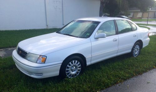 1999 toyota avalon xl sedan 4-door 3.0l