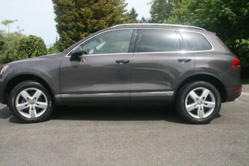 2012 volkswagen touareg tdi lux sport utility 4-door 3.0l