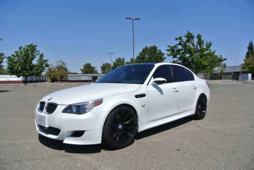 2006 bmw m5 base sedan 4-door 5.0l