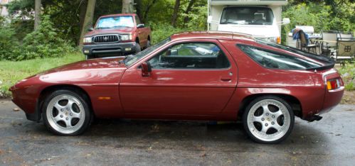 1982 porsche 928 euro, 5 speed manual w/ limited slip dif (lsd)