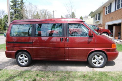 Volkswagen eurovan westfalia weekender edition with pop top