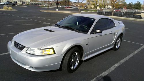 2000 ford mustang gt coupe 2-door 4.6l