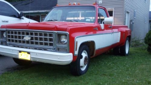 1980 chevy c30 reg cab dually camper special