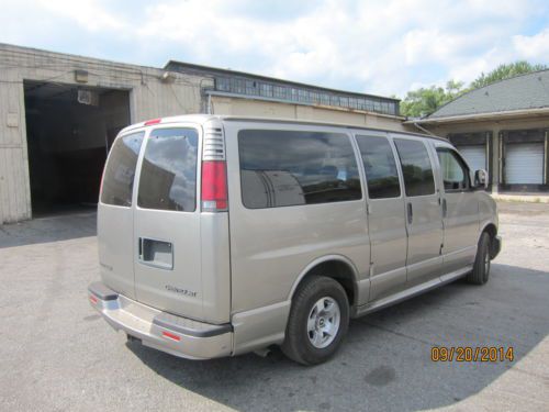 2002 Chevrolet Express 1500 LT Standard Passenger Van 3-Door 5.7L, US $4,399.00, image 3