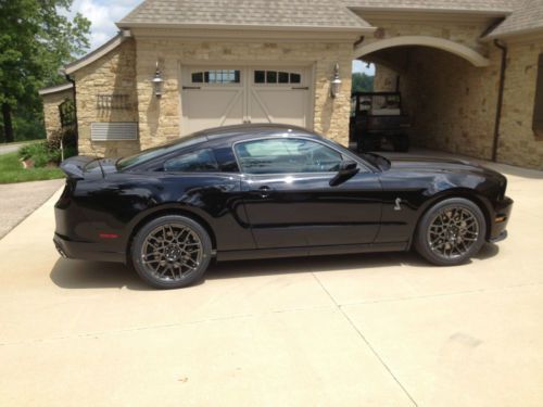 2014 ford mustang shelby gt500 coupe 2-door 5.8l