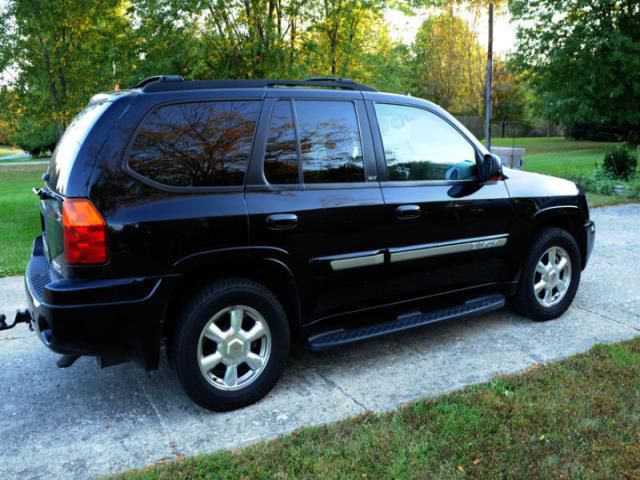 Gmc envoy sle sport utility 4-door