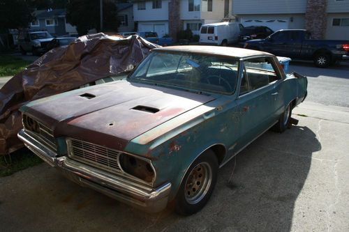1964 pontiac gto with gto hood !!!