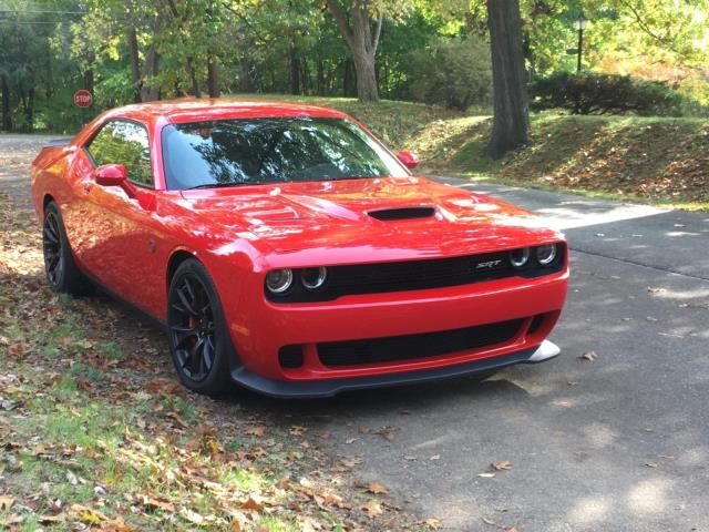 2015 dodge challenger srt hellcat