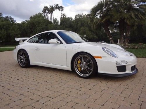 Gt3 3.8 **1 owner***never tracked***all serviced** car is brand new