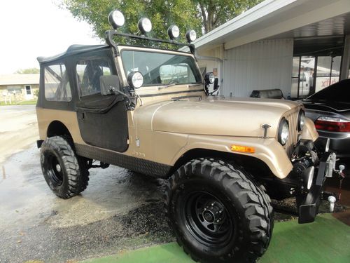 84 jeep cj7 2d soft top &amp; bikini top. engine rebuilt, new weber carb 4wd 4x4