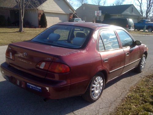 1998 toyota corolla ve sedan 4-door 1.8l runs great &amp; clean! no reserve!