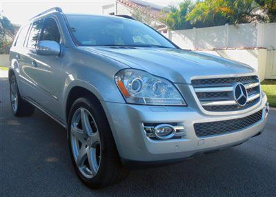 Florida 1-owner, perfect carfax, extra clean, well cared for, new mercedes trade