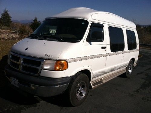 2002 dodge explorer high top conversion van with low miles