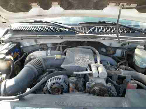2001 Chevrolet 3500 HD Dura Max...........  No Reserve !!!!!  Low Start.....!, image 18