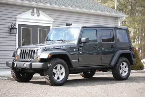 2010 jeep wrangler unlimited rubicon sport utility 4-door 3.8l