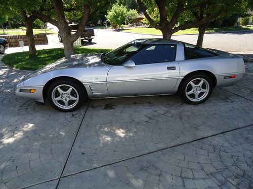 1996 chevrolet corvette coupe collector's edition hatchback only 469 ever made