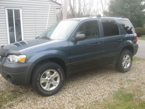 2005 ford escape xlt sport utility 4-door 3.0l