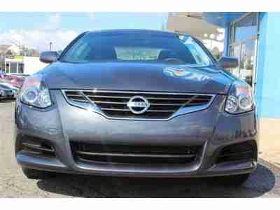 2.5S Coupe 2.5L CD Keyless Start Front Wheel Drive Power Steering AM/FM Stereo, image 2