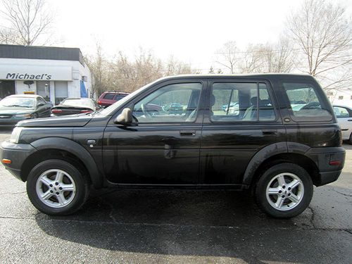 2002 land rover freelander s sport utility 4-door 2.5l..being sold for "parts"