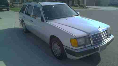 1991 Mercedes-Benz 300TE Base Wagon 4-Door 3.0L, image 2