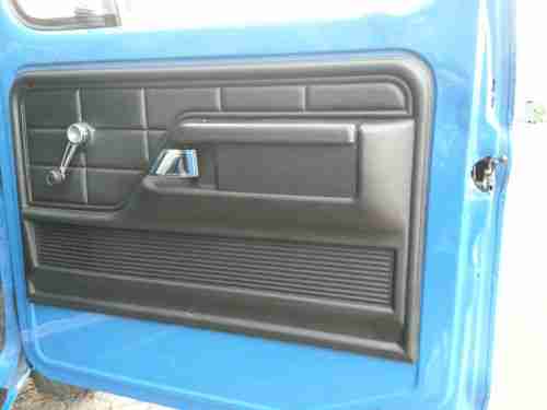 1975 Ford Ford F-100 4X4 STP RICHARD PETTY EDITION  WORLDWIDE NO RESERVE AUCTION, image 7